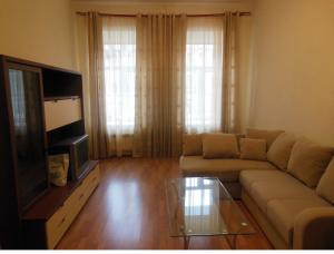 2 -к. квартира в аренду, 55 м2, 2 /5 эт. в Нижнем Новгороде
