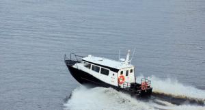 Новый скоростной морской катер Баренц 900 в Архангельске