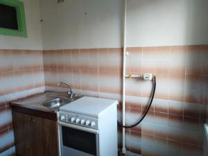 2 -к. квартира в аренду, 47 м2, 3 /5 эт. в Старом Осколе